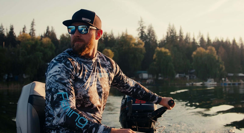 Load image into Gallery viewer, SG Long Sleeve SPF30+ Performance Shirt
