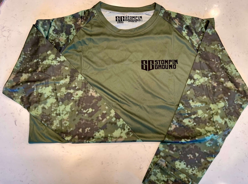 Load image into Gallery viewer, SG Long Sleeve SPF30+ Performance Shirt
